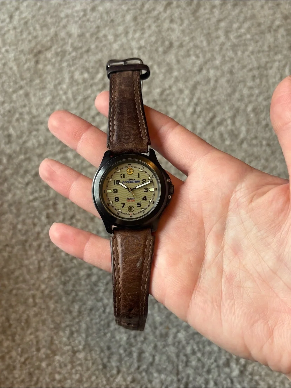 Vintage 1980's Timex Expedition Indiglo WE 50 Meter Mid-Size 32MM Mens Watch
